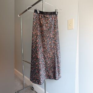 Chic Black and‎ Red Floral Maxi Skirt